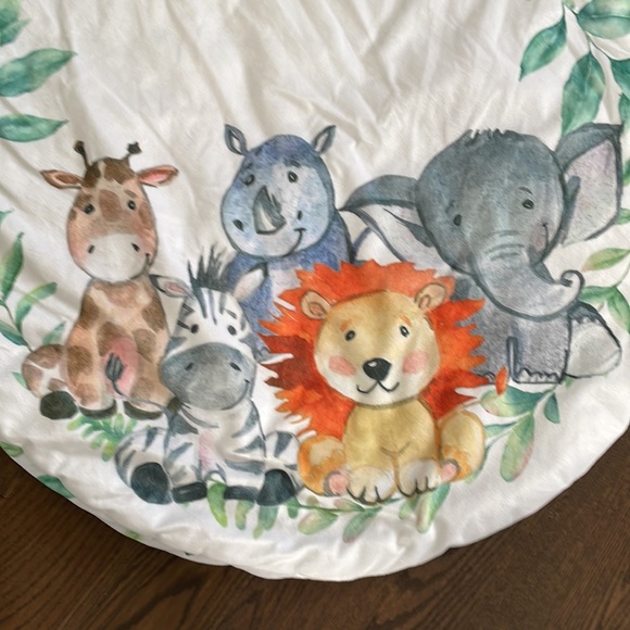 Reversible Baby Playmat - Animals and leafs - Picture 2 of 5